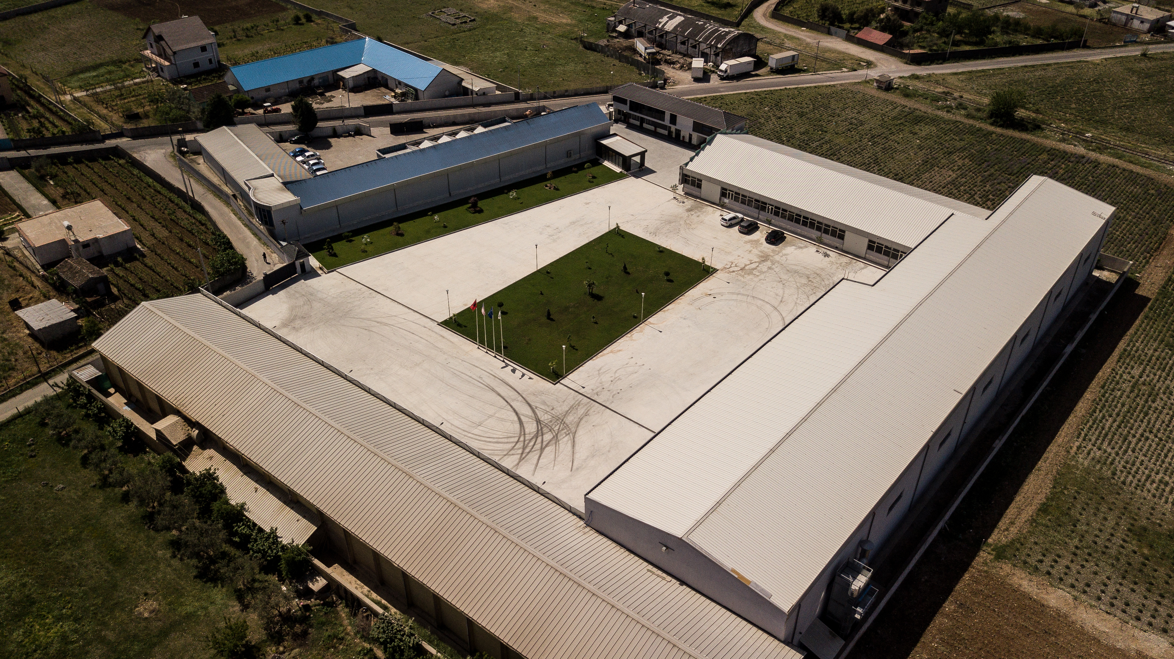Relikaj production environment